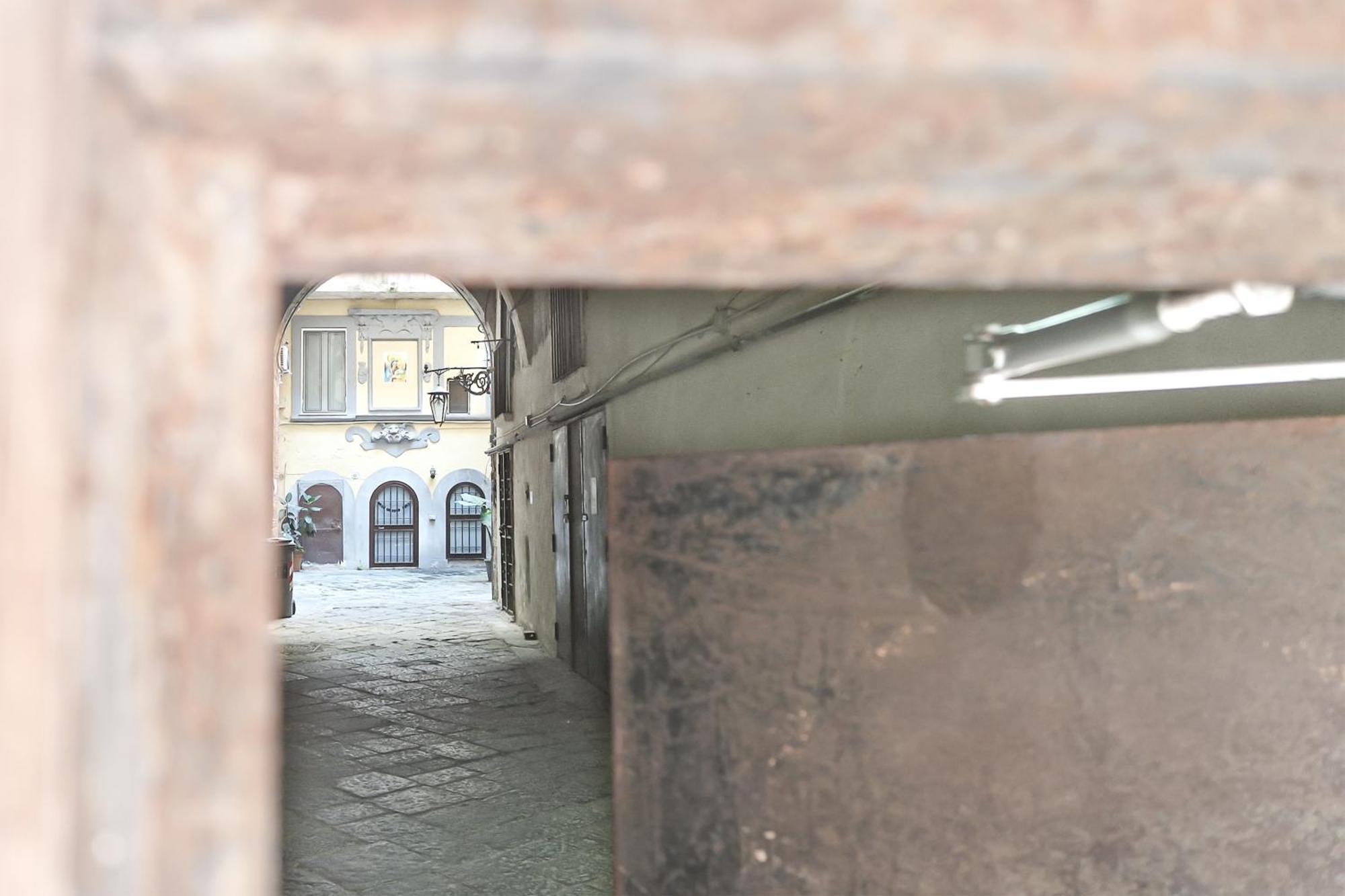 Domus 19 Hotel Napoli Bagian luar foto