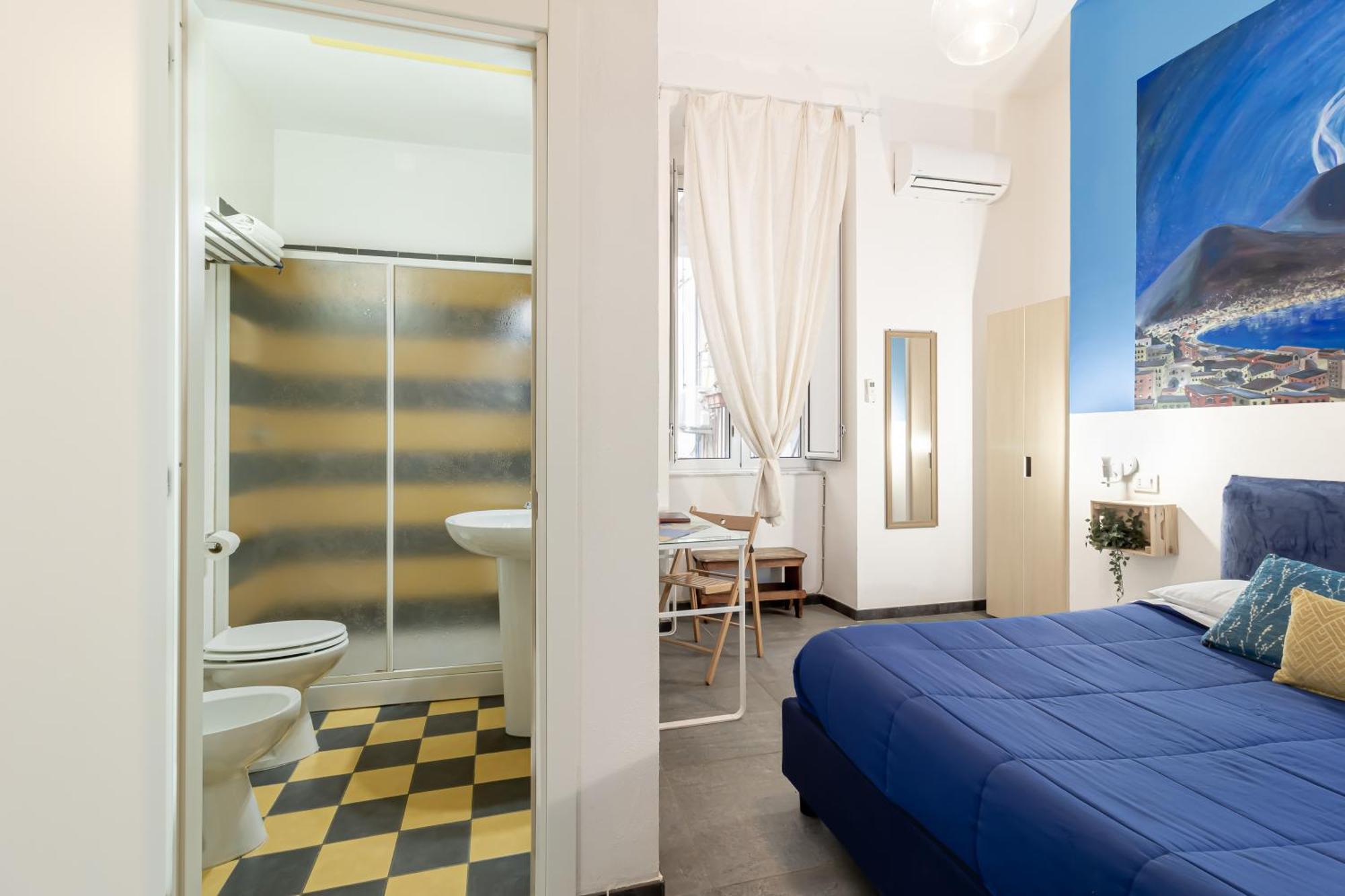 Domus 19 Hotel Napoli Bagian luar foto