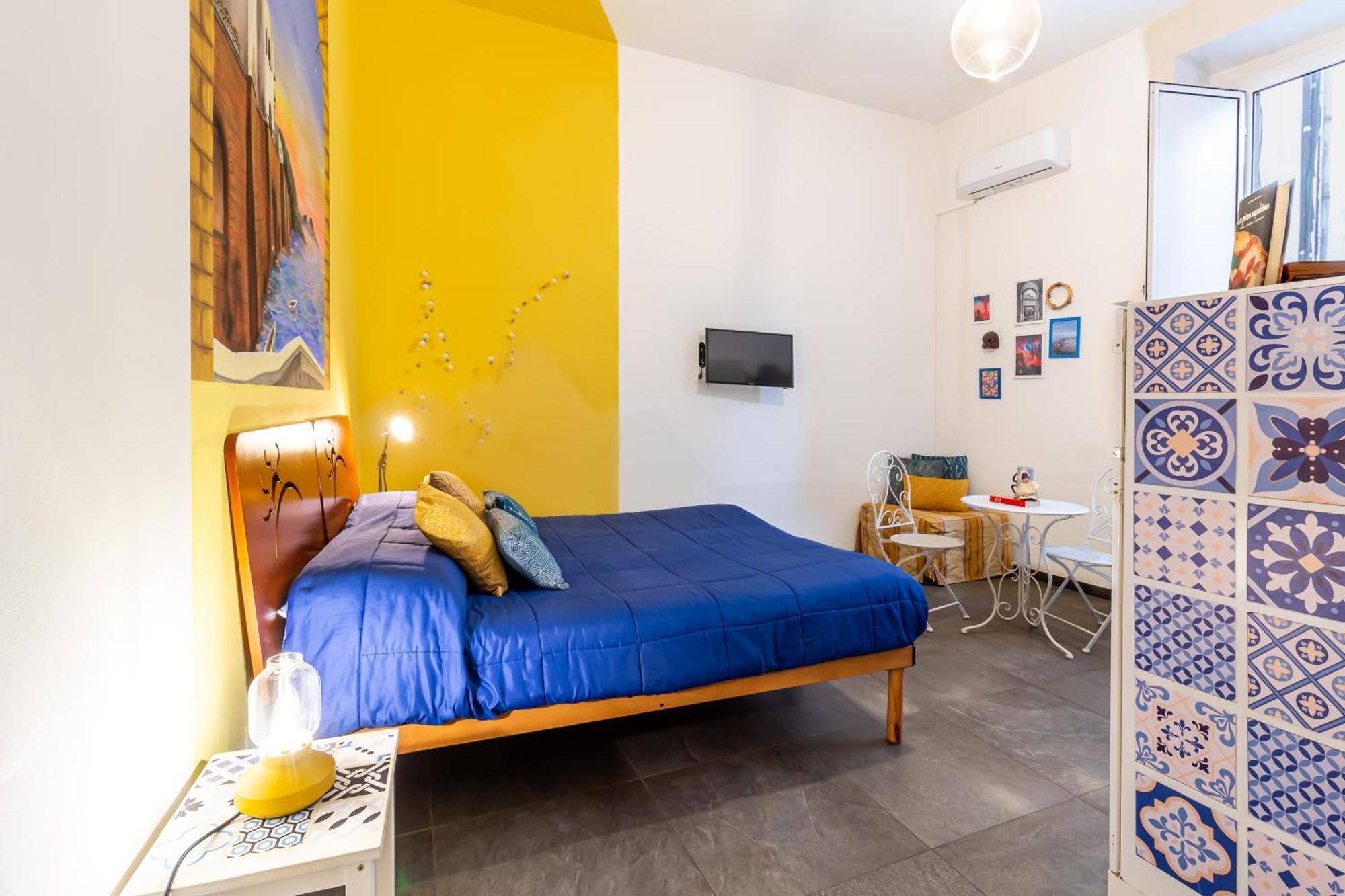 Domus 19 Hotel Napoli Bagian luar foto